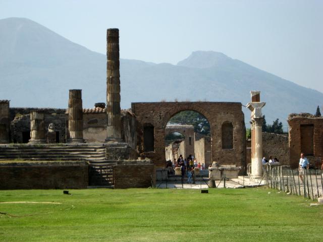 068-pompeii