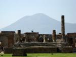 069-pompeii and vesuvius