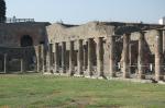 174-pompeii pillars